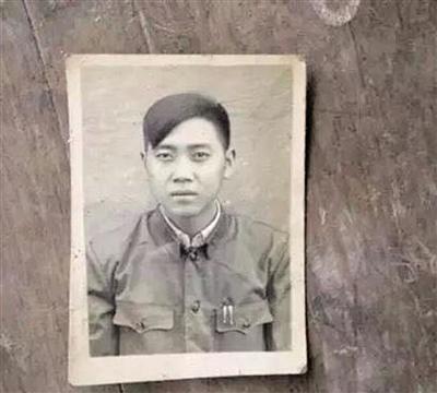  �����������C���գ���D������Ƭ���溞�֣�С�D����