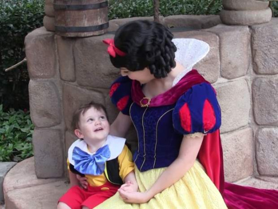 ��ů�ģ����]�Y��ͯ�c����ѩ���������ӳ��_�ķ�