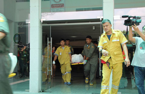 ����һ��W�l���������v������2��ͬ�º�����