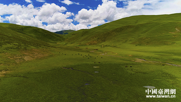 甘孜州草原風(fēng)光 甘孜州草原風(fēng)光