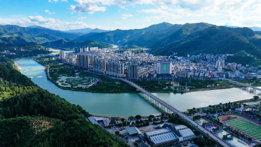 �F���Ž����衰�峬��̽����֮·