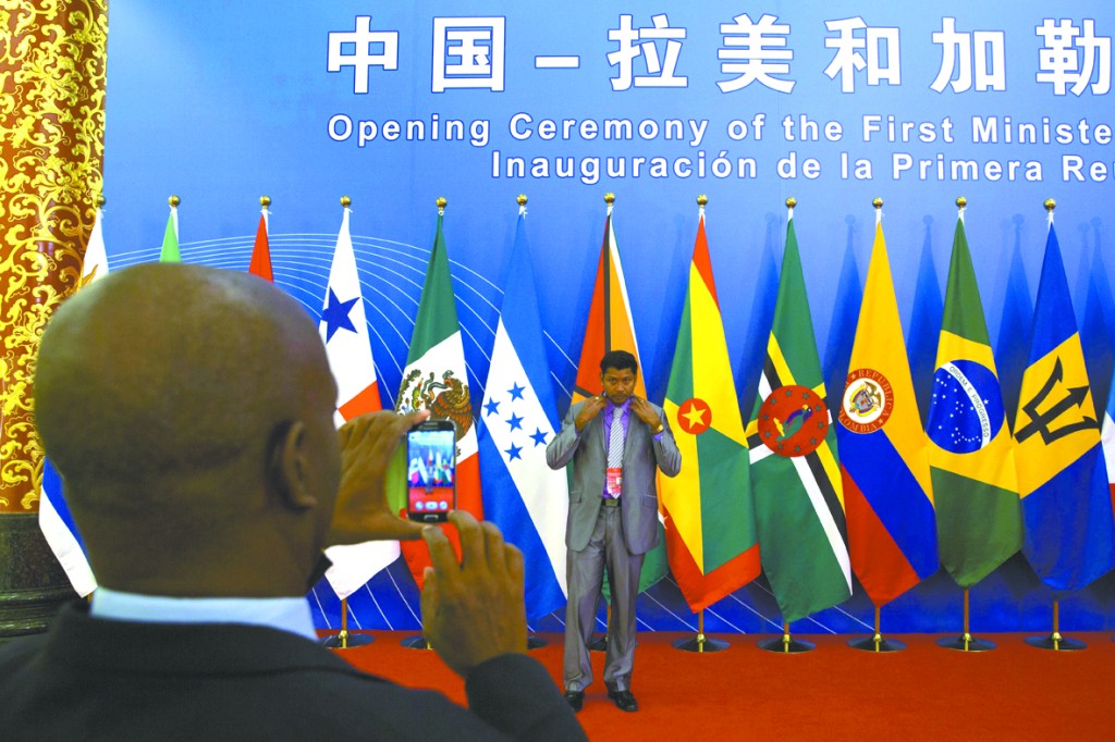 ����Փ����5000�|��Ԫ��Ŀ��(bi��o) ���������x������V