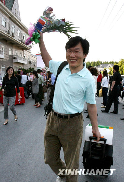 5��13�գ�������x�ĳ˿��x�_���x�c��